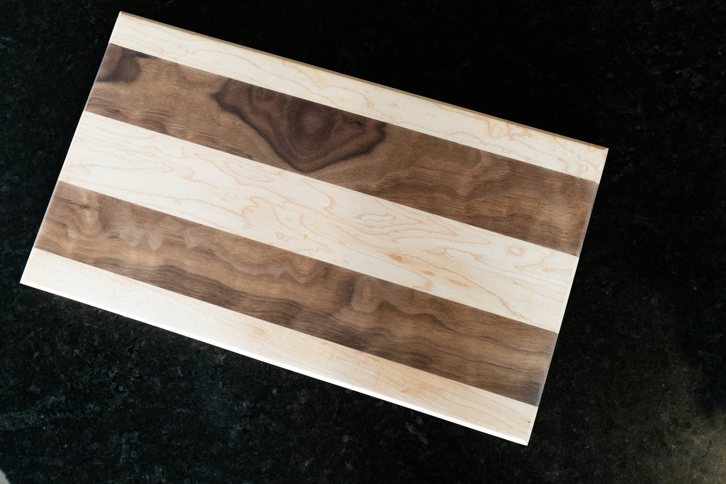 Cutting Board - Hand Grooves - Large